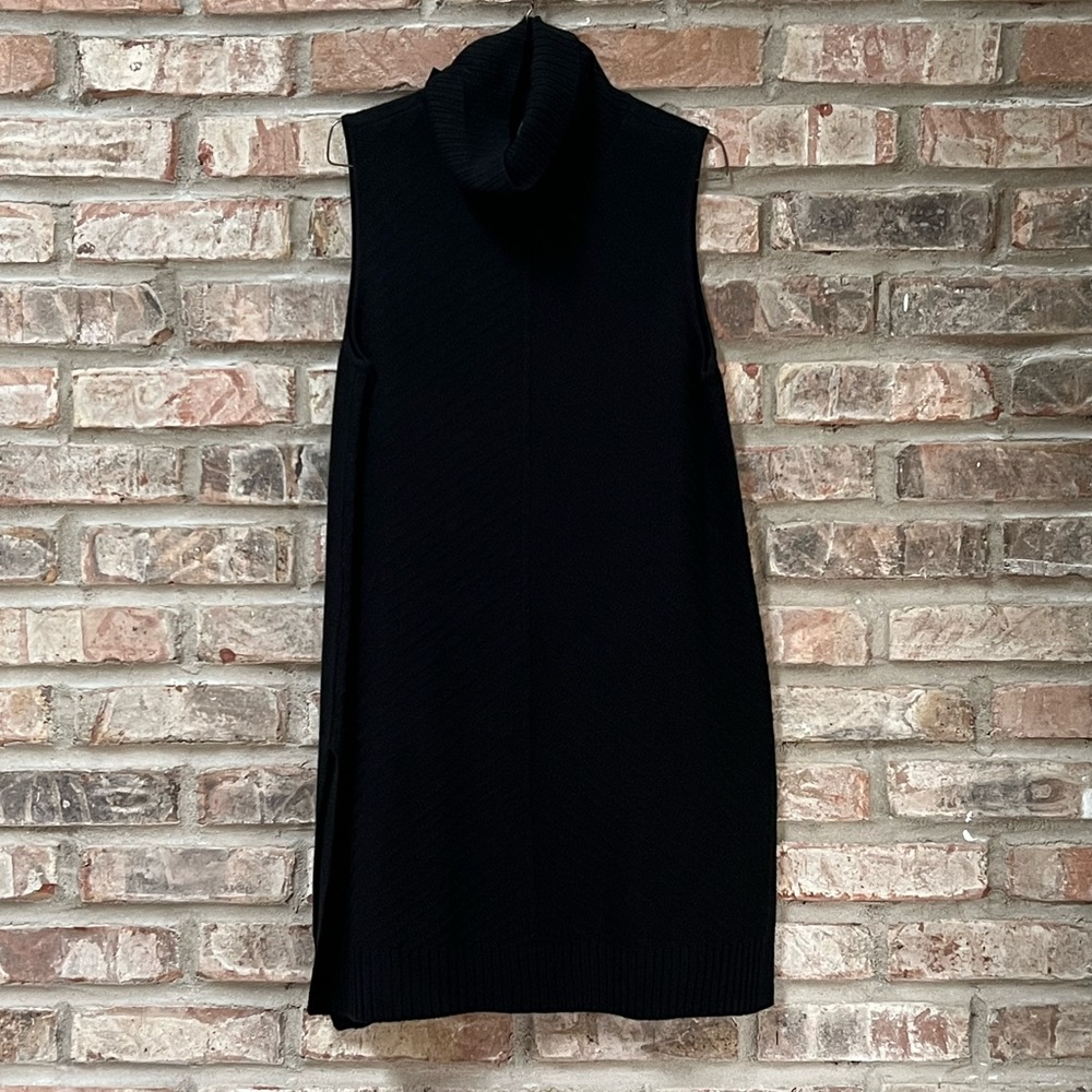 Apt 9 NWT black sweater tunic